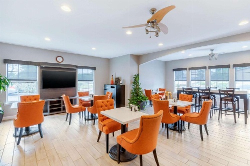 Quality Inn & Suites Lexington image 10