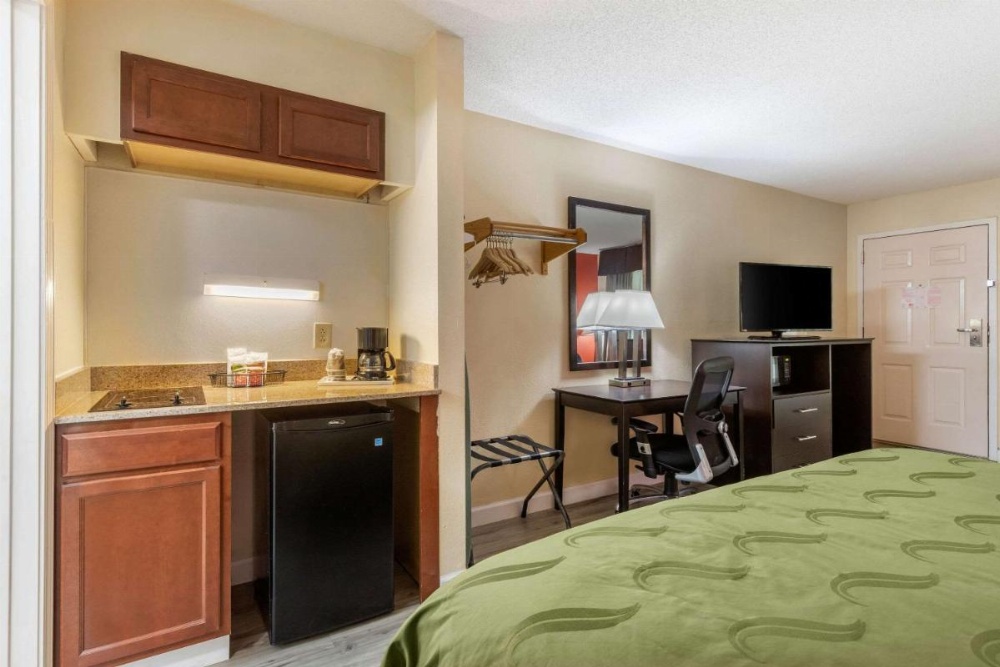 Quality Inn & Suites Lexington Image 18