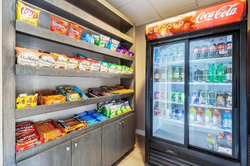 Quality Inn & Suites Lexington image 8